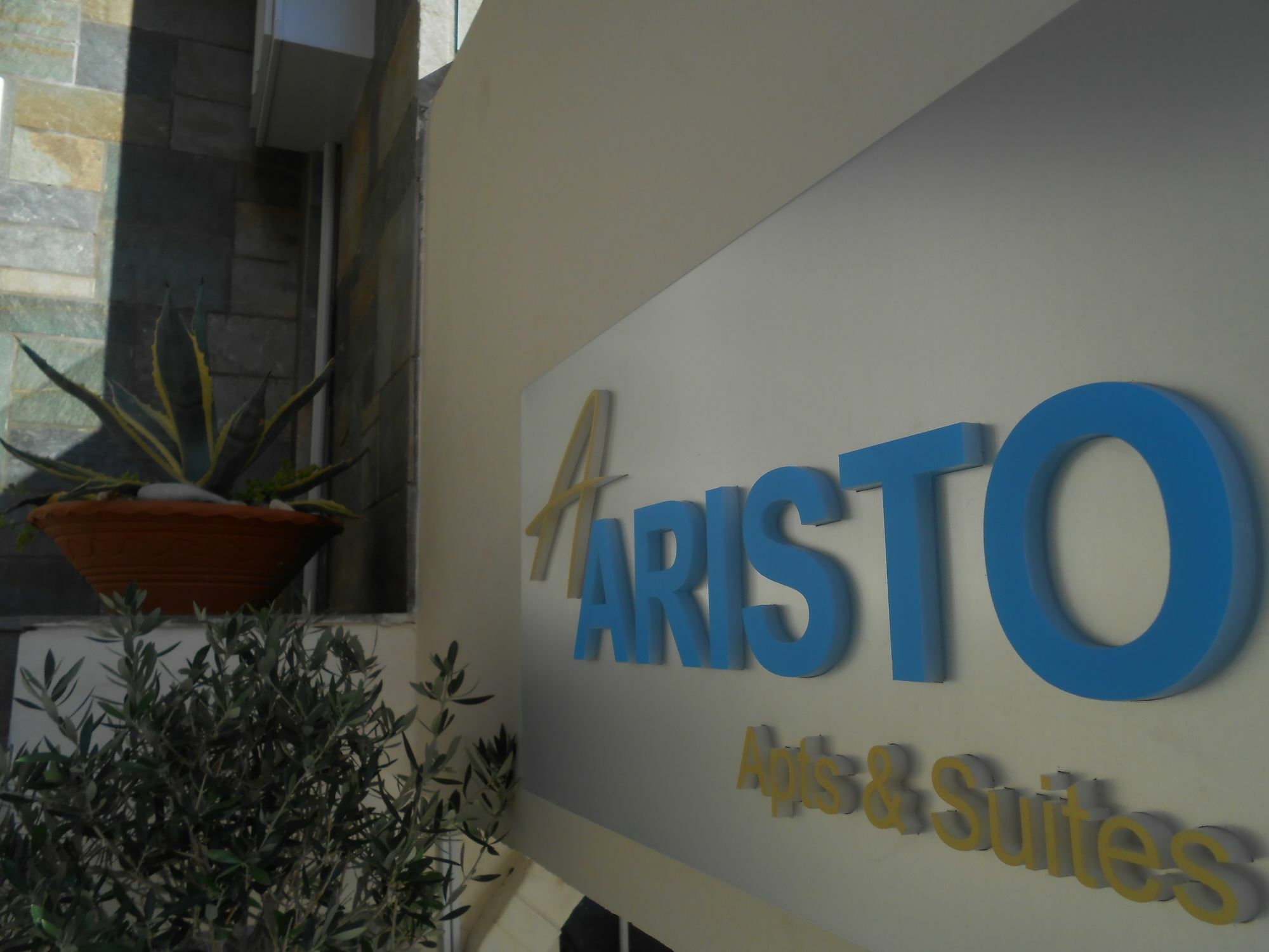 Aristo Apts Hersonissos  Exteriör bild